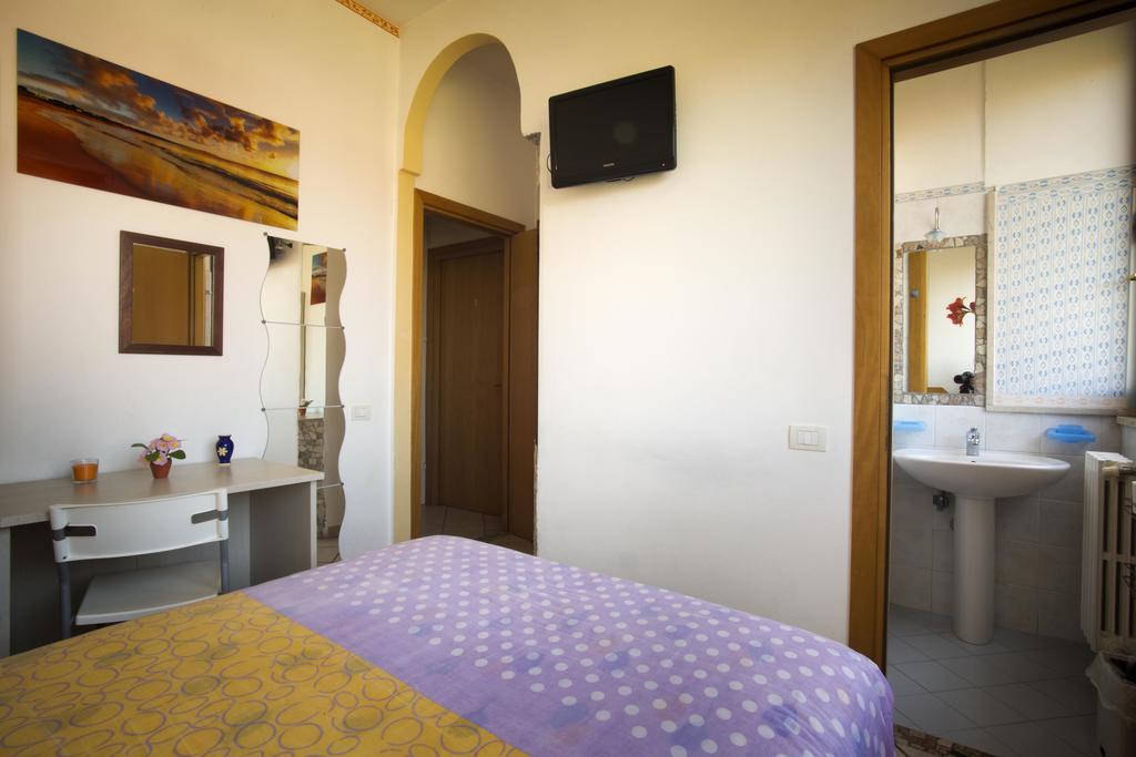 Soggiorno Iris Hotel Siena Room photo